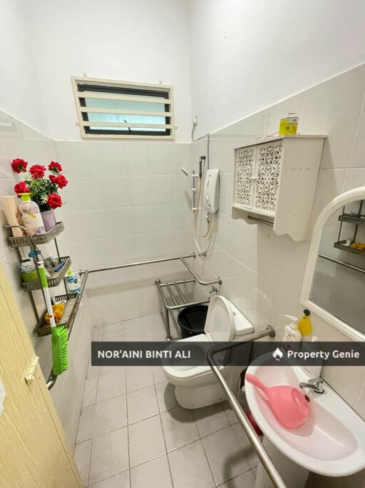 Utk dijual Semi-D Tmn Kempadang Makmur