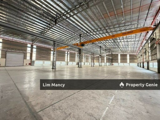 SILC Gelang Patah Medium Industrial Detached Factory with Loading Bay