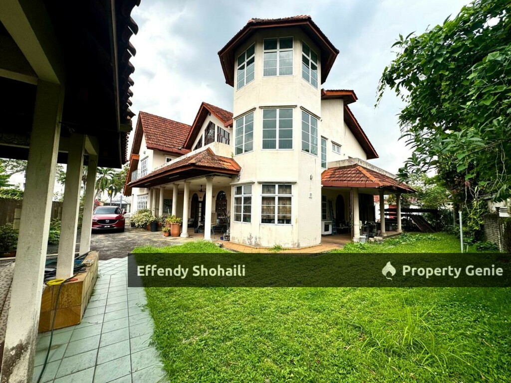 JALAN TEMPLER PETALING JAYA BUNGALOW