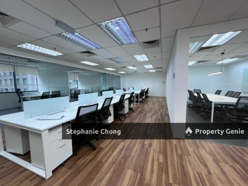 KLCC Office Fully-Furnished Newly-Renovated 📍 Wisma UOA Centre, Kuala Lumpur 🚆 Monorail LRT MRT