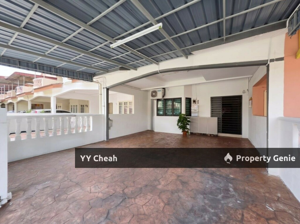 Pasir Puteh botani Ipoh- 2 storey terrace For Sale freehold, renovated