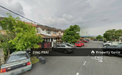 2 Storey Linked House @ Taman Semenyih Indah {Save RM 50,000}