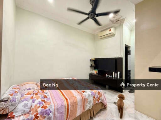 Taman Teratai / Skudai / Single Storey End Lot / Good Condition