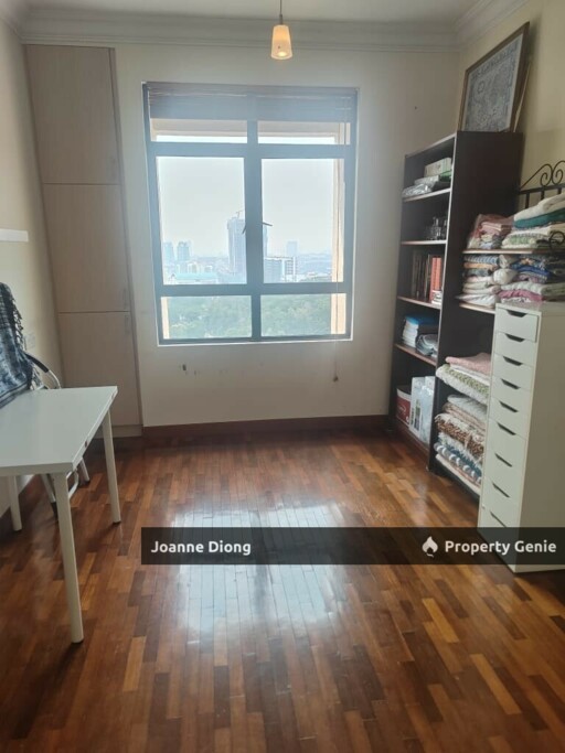 1 Utama Condo