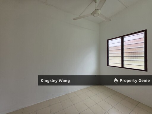 Botani Freehold Facing Field Single Storey Terrace House Renovated Unit