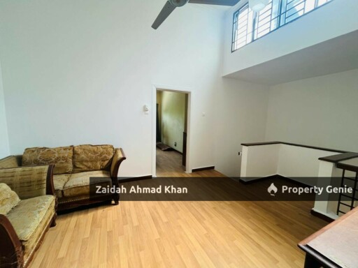 Double Storey Link Putra Avenue with Extended Kitchen Facing Open