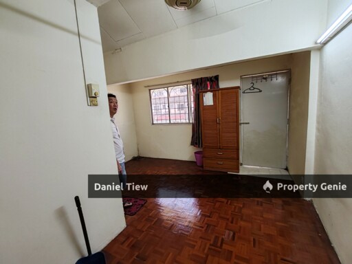 2.5 Storey freehold Sri Sinar landed near Kepong segambut for sell