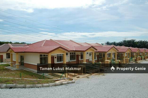 Taman Lukut Makmur