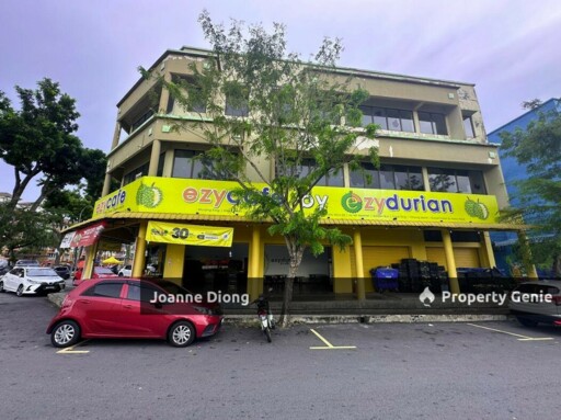 Shah Alam TTDI 3 Storey Corner Shop