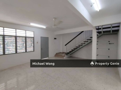 Jalan Anggerik 4 Bukit Sentosa for rent