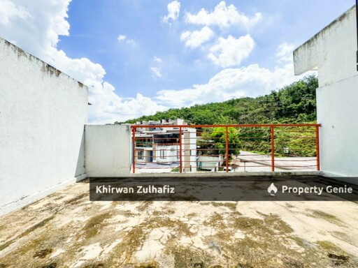 Bayan Parkhomes Batang Kali Three Storey For Sale