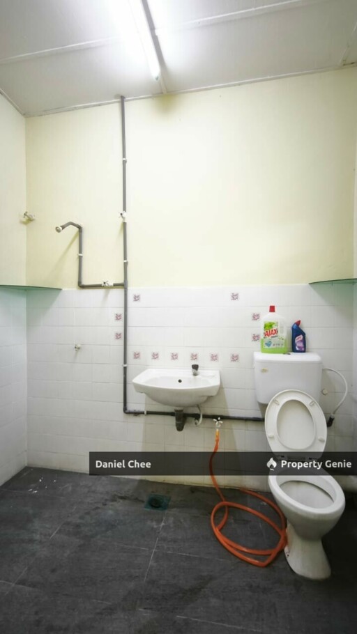 Bercham Double Storey Terrace House For Sale