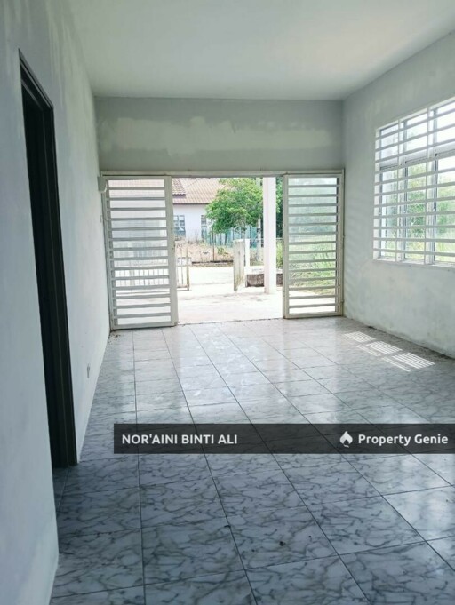 Semi-D Perumahan Makmur Mahkota Jaya, Gambang Kuantan (Rumah Baru Belum Pernah Diduduki)