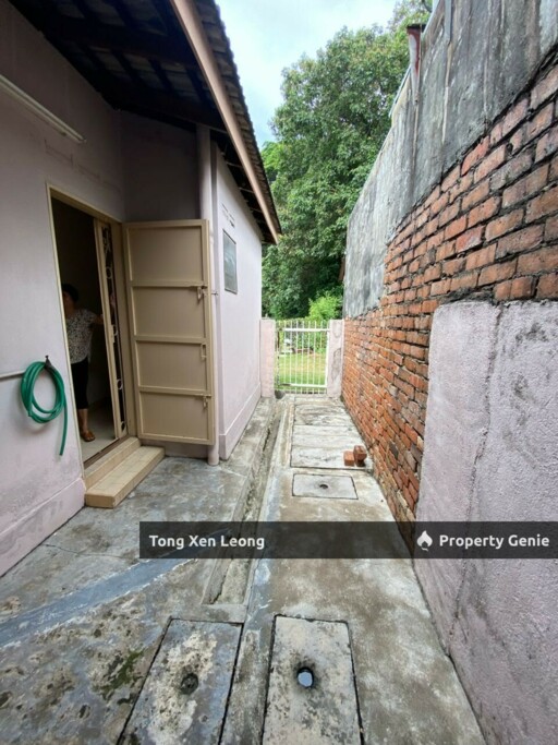 Kampung Lapan, Melaka