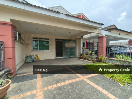 Taman Gaya / Ulu Tiram / 1.5 Storey Terrace / G&G
