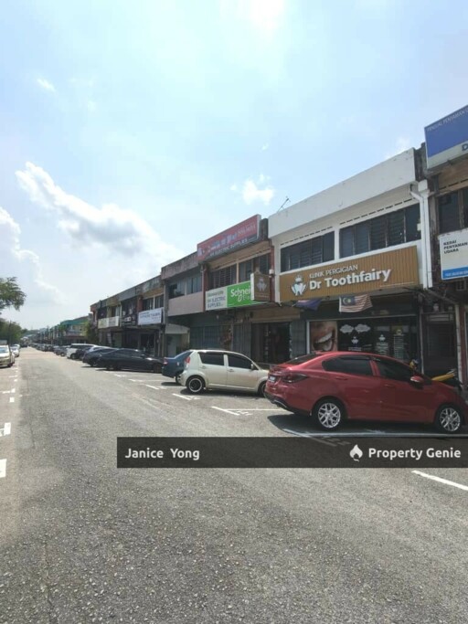 Taman Johor Jaya Jalan Bakawali