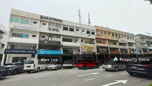 Damansara Uptown Ground Floor Frontage Shoplot for Rent