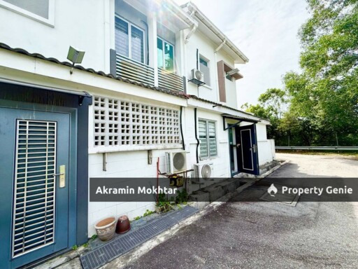 Freehold, Corner Lot & Renovated | Double Storey Camellia Serene Heights 1, Semenyih