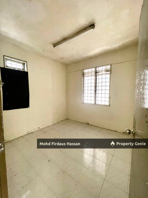Pangsapuri Desa Cemara, Seberang Jaya Penang. (3b2b) Near Lotus
