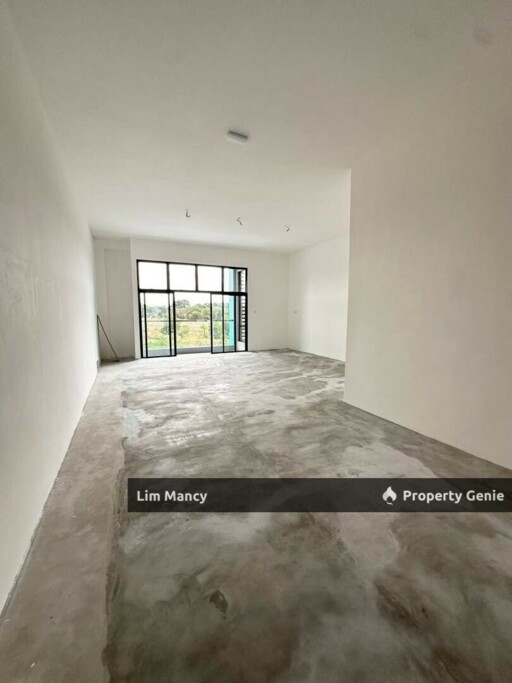 Indah Prime Three Storey Shoplot For Sale
