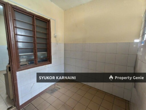 FREEHOLD!! Facing Open Double Storey House Taman Putra Prima, Puchong