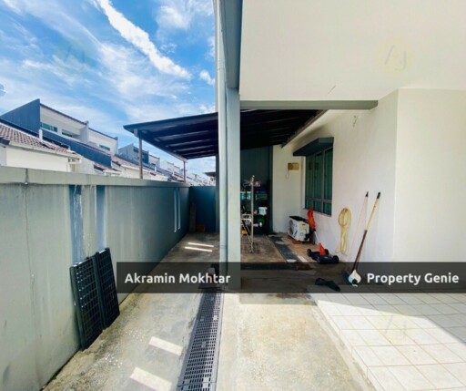 FREEHOLD & CORNER LOT | SERING UKAY  2.5 STOREY SUPERLINK