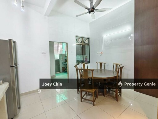 Impian Emas-Bukit Impian Double Storey Super-Link House