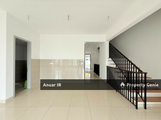 3 STOREY SUPERLINK HOUSE EAST 57, RESIDENSI LAMAN TIMUR DESA MELAWATI, KL