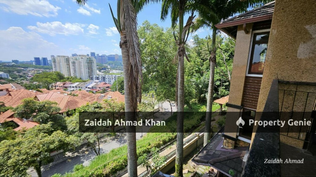 3 Storey Bungalow Ttdi Hill With Swimming Pool And Waterfall Features