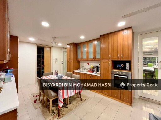 12,658 SQ.FT Facing Golf Course Bungalow Taman TAR Ampang.