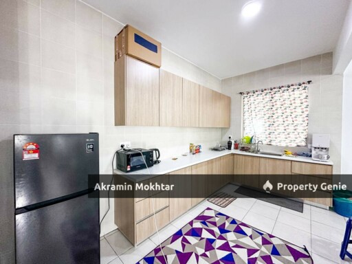 Freehold, Partially Furnished & 2 Covered Parking | Residensi Adelia 3 @ Bangi Avenue, Kajang