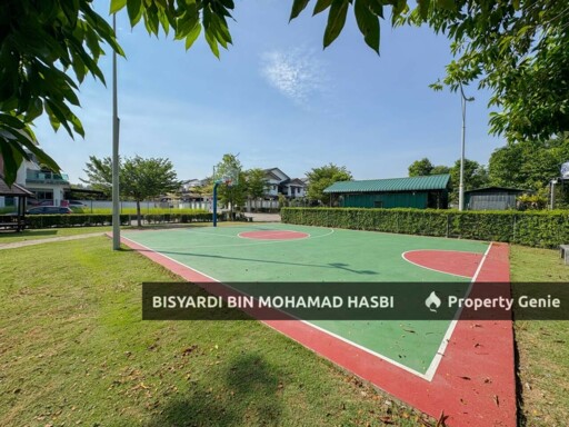 5,304 sq.ft CORNER LOT 2 STOREY SEMI DETACHED, TAMAN VILLA PERDANA, KAJANG .