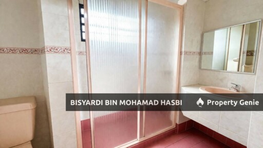 4,580 SQ.FT Corner Lot Double Storey Terrace House , USJ 23 Subang Jaya.