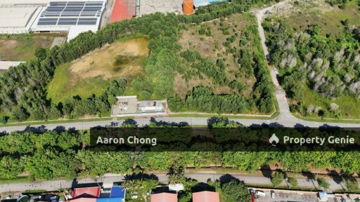 Tanjung Minyak  Facing Main Road Freehold  Commercial land