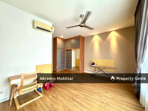 Freehold & Renovated | 2-STOREY TERRACE Parkfield Residences TROPICANA HEIGHTS, KAJANG