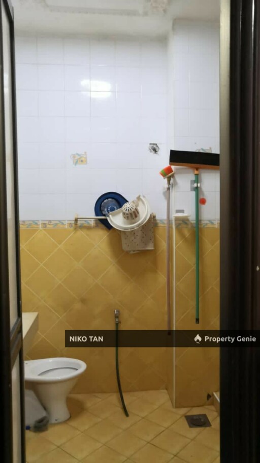 For Sale Jalan Aman Putra, Taman Aman Putra, 47130 Puchong, Selangor