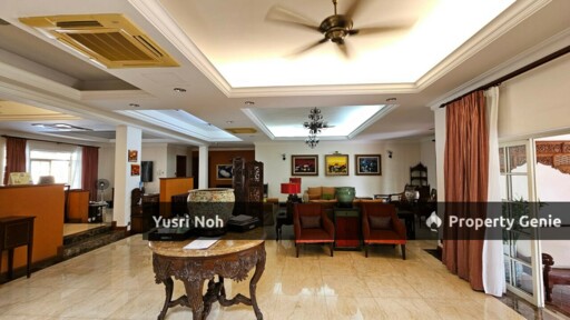 Freehold Double Storey Bungalow With Huge Land @ Bukit Gasing, Petaling Jaya