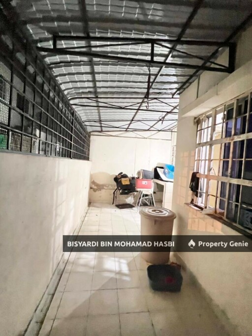 HOT LOCATION 2 STOREY TAMAN PRIMA SAUJANA, KAJANG .