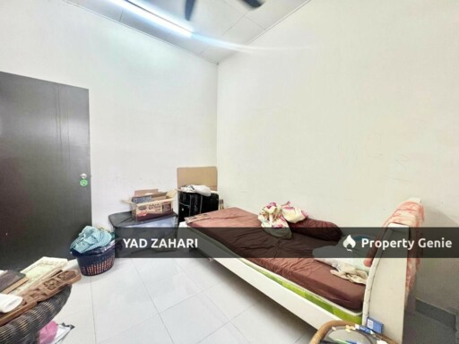 Jalan Kebun Nenas, Klang | Single Storey Terrace 4 Bedrooms | RM380K - Flexible Deposit and Nearby Amenities