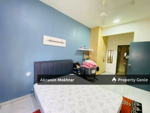 PARTIALLY FURNISHED, RENOVATED & 2 PARKING | PANGSAPURI PUTRA, TAMAN PUTRA IMPIAN, BANDAR SERI PUTRA, KAJANG