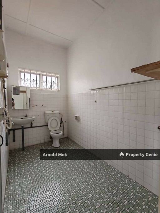 2 Storey Semi D House at Taman Nong Chik for Sale