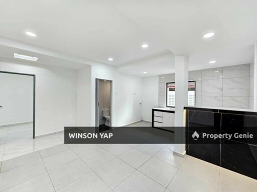 2 Storey Corner Lot Taman Daya JB Near Austin Area Chinese Owner For Sales