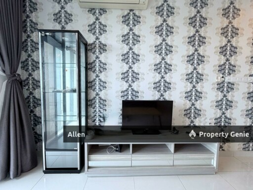 Teega Suites @ Puteri Harbour – Large Waterfront Apartment