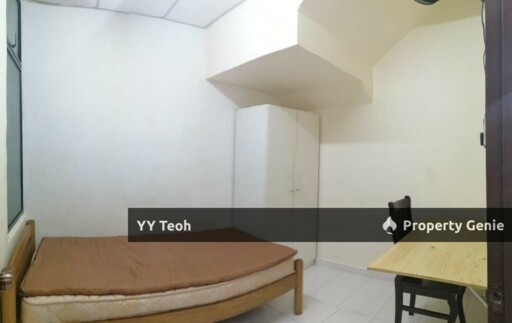 Bukit Cheng 1.5 Storey Townhouse｜GROUND FLOOR