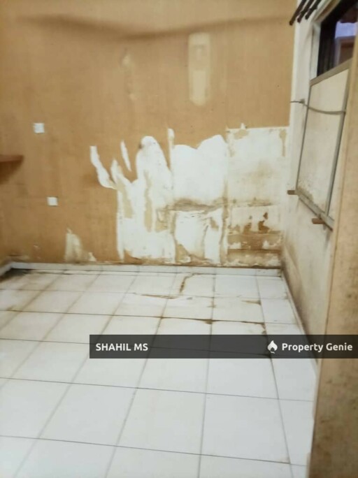 sp0145 || MUAR JOHOR || TAMAN SERI TEMENGGONG || RUMAH TERES DUA TINGKAT || FREEHOLD || BUMI LOT || RM220,000 ||