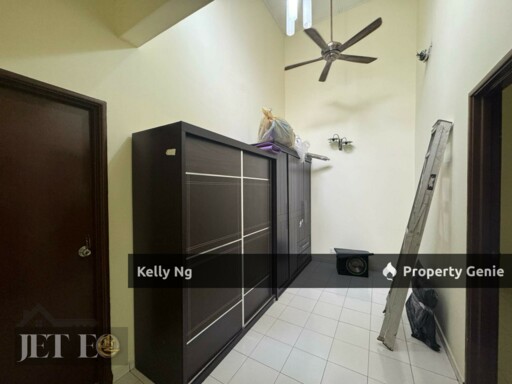 2 Sty House At Bandar Bkt Tinggi 2 Klang For Rent