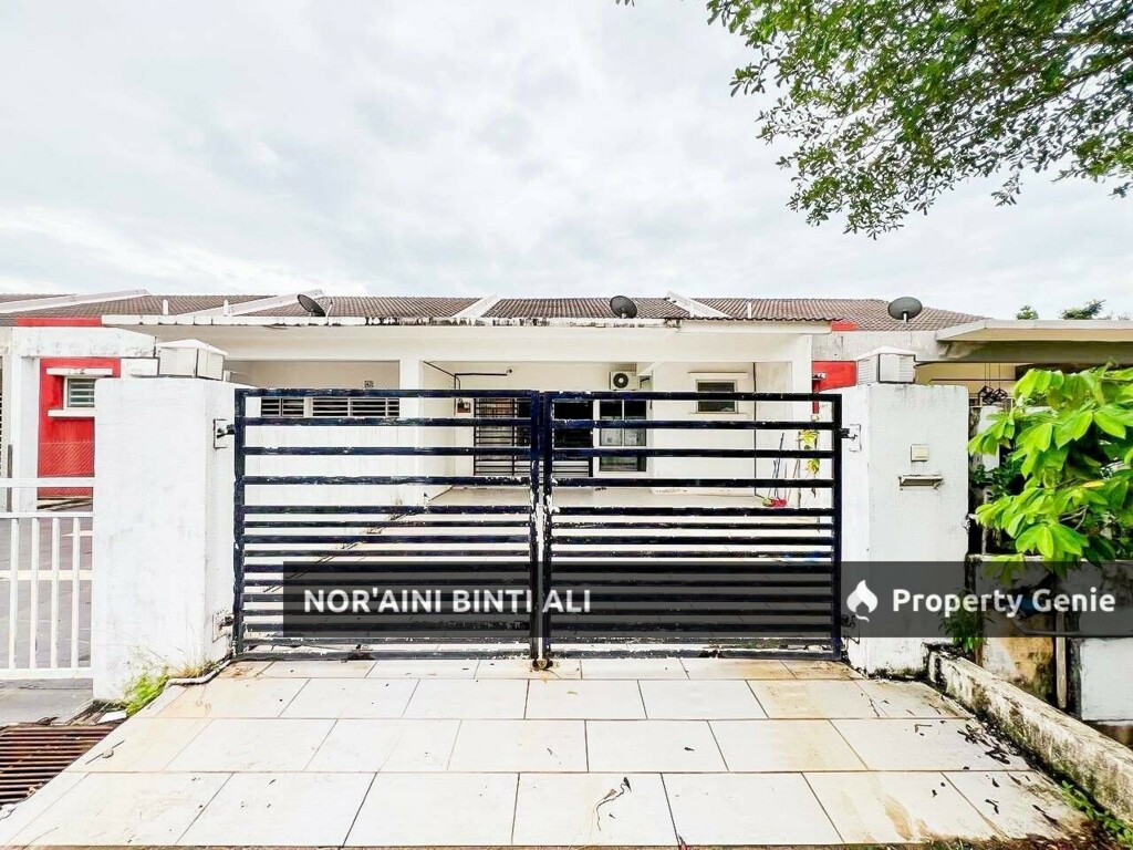 Teres Setingkat Azalea 1, Kotasas Kuantan