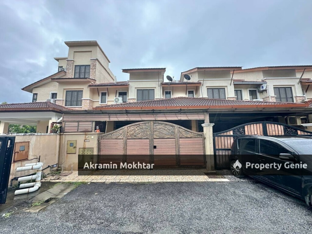 Renovated | Double Storey Terrace Bandar Nusaputra Puchong (Presint 2)