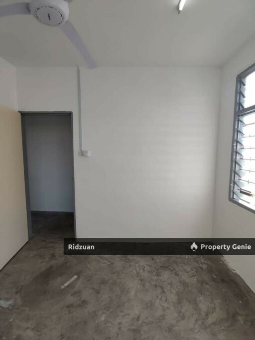 Double Storey Corner Lot, Taman Harmoni, Simpang Renggam