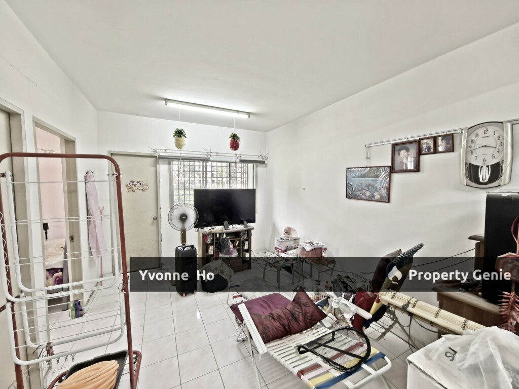 1st Floor Corner Pangsapuri Pendekar Taman Tun Perak Cheras near BTHO